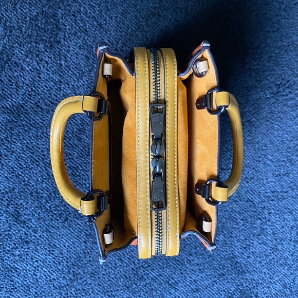 Coach Rogue 17 in canyon multi color block - Picture 5 of 14